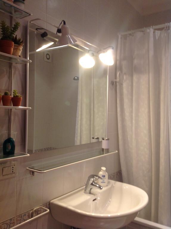 B&B Crispi Terst Pokoj fotografie